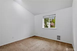 833 SW Sunset Blvd, Renton, WA 98057 - Photo 3