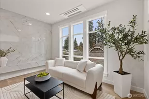 14308 Roslyn Pl N, Seattle, WA 98133 - Photo 7