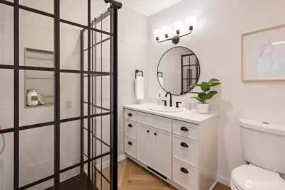 8532 31st Avenue NW, Seattle, WA 98117 - Photo 17