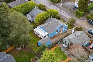 8532 31st Ave NW, Seattle, WA 98117 - Photo 29