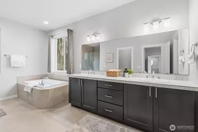 15249 NE Woodland Place, Woodinville, WA 98072 - Photo 25