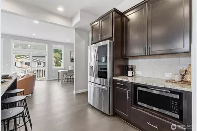 15249 NE Woodland Place, Woodinville, WA 98072 - Photo 13