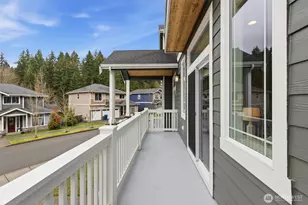 15249 NE Woodland Pl, Woodinville, WA 98072 - Photo 7