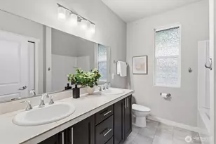 15249 NE Woodland Pl, Woodinville, WA 98072 - Photo 31