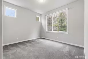 15249 NE Woodland Pl, Woodinville, WA 98072 - Photo 19