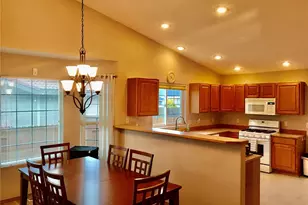 310 E Tanglewood Dr, Moses Lake, WA 98837 - Photo 3