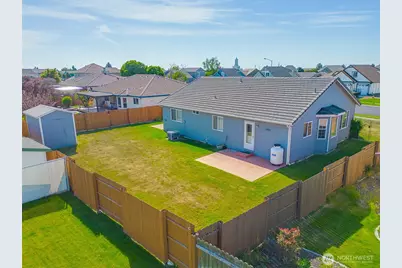 310 E Tanglewood Drive, Moses Lake, WA 98837 - Photo 31
