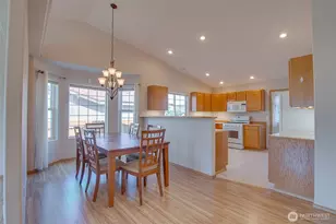310 E Tanglewood Dr, Moses Lake, WA 98837 - Photo 3