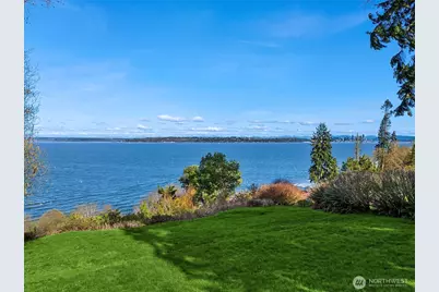 7946 Grand Avenue NE, Bainbridge Island, WA 98110 - Photo 23