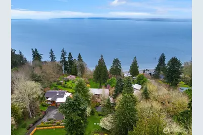7946 Grand Avenue NE, Bainbridge Island, WA 98110 - Photo 25