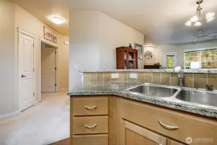 4313 Issaquah-Pine Lake Rd SE, Sammamish, WA 98075 - Photo 9