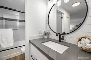 1607 102nd Pl NE, Bellevue, WA 98004 - Photo 19