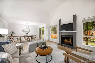 1607 102nd Place NE #D1, Bellevue, WA 98004 - Photo 3