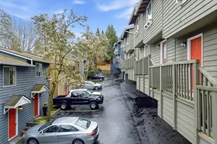 301 W Raye St, Seattle, WA 98119 - Photo 29