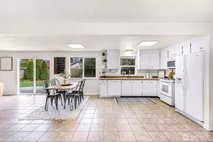 5986 Paradise Dr, Ferndale, WA 98248 - Photo 11