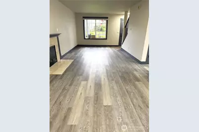 15323 31 Avenue W, Lynnwood, WA 98087 - Photo 3