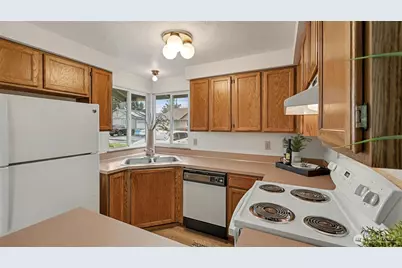 801 Berne Lane SE, Olympia, WA 98513 - Photo 11