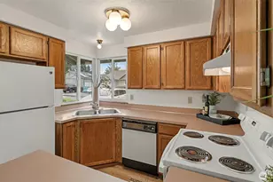 801 Berne Ln SE, Olympia, WA 98513 - Photo 11