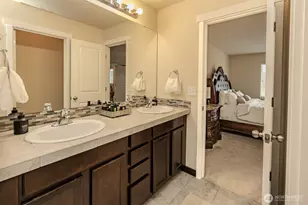 1737 Hillcrest Loop, Mount Vernon, WA 98274 - Photo 19