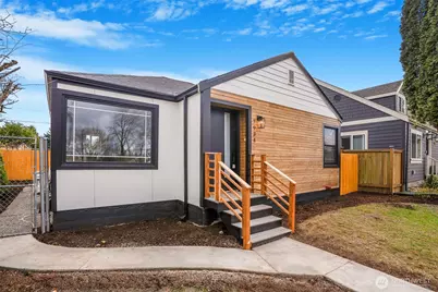 7934 SW 20th Avenue, Seattle, WA 98106 - Photo 1