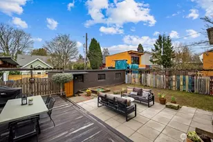 610 16th Ave E, Seattle, WA 98112 - Photo 31