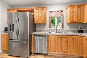 6536 Harlow Dr, Bremerton, WA 98312 - Photo 7