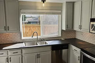 16111 97th Ave Ct E, Puyallup, WA 98375 - Photo 5