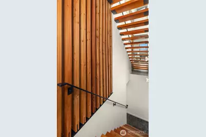 3057 36th Avenue SW, Seattle, WA 98126 - Photo 33