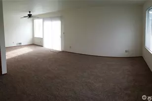 906 S 22nd Ct, Mount Vernon, WA 98274 - Photo 7