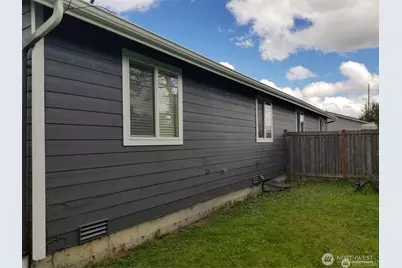 906 S 22nd Court, Mount Vernon, WA 98274 - Photo 19