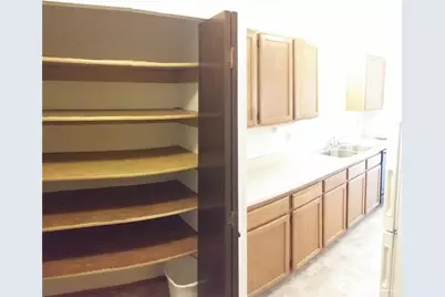 906 S 22nd Court, Mount Vernon, WA 98274 - Photo 11