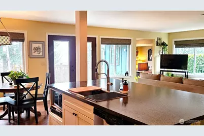 6234 NE 182nd Street, Kenmore, WA 98028 - Photo 3