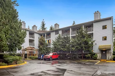 710 N 160th Street #B112, Shoreline, WA 98133 - Photo 1