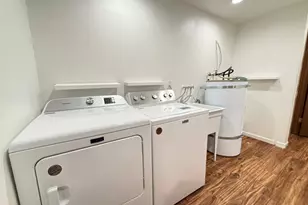 12043 Bartlett Ave NE, Seattle, WA 98125 - Photo 15