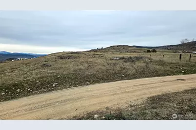 174 Round Up Road, Oroville, WA 98844 - Photo 37