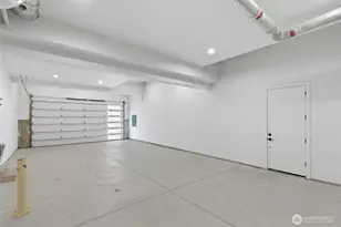 218 163rd Pl SE, Bellevue, WA 98008 - Photo 35