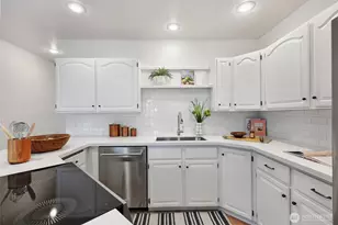 7043 12th Ave NW, Seattle, WA 98117 - Photo 5