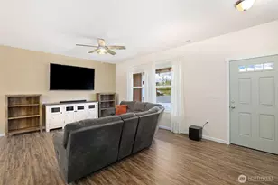 715 390th St S, Roy, WA 98580 - Photo 15