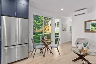 10752 Interlake Ave N, Seattle, WA 98133 - Photo 3