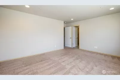 1033 Banyan Street, Bremerton, WA 98310 - Photo 13