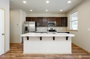 1033 Banyan St, Bremerton, WA 98310 - Photo 5