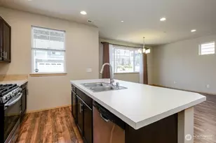 1033 Banyan St, Bremerton, WA 98310 - Photo 7