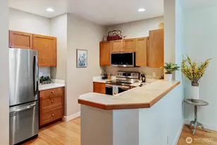 12712 Admiralty Way, Everett, WA 98204 - Photo 7