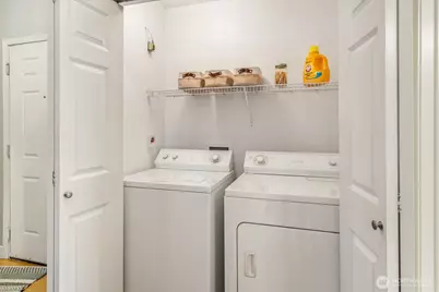 12712 Admiralty Way #E203, Everett, WA 98204 - Photo 17