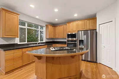 3333 Lincoln Avenue NE, Renton, WA 98056 - Photo 13