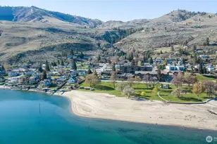 2220 W Woodin Ave, Chelan, WA 98816 - Photo 31