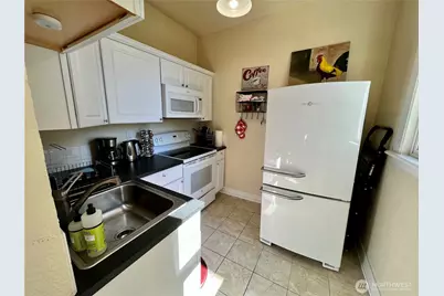 1009 1st Street, Snohomish, WA 98290 - Photo 5