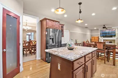 12153 SE 307th Place, Auburn, WA 98092 - Photo 15