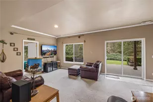 11215 29th St SE, Lake Stevens, WA 98258 - Photo 23