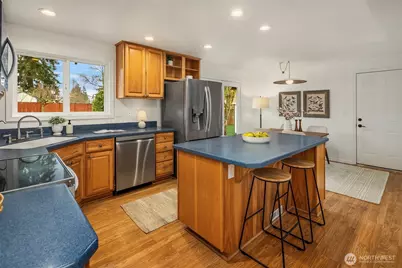 12905 SE 158th Place, Renton, WA 98058 - Photo 9